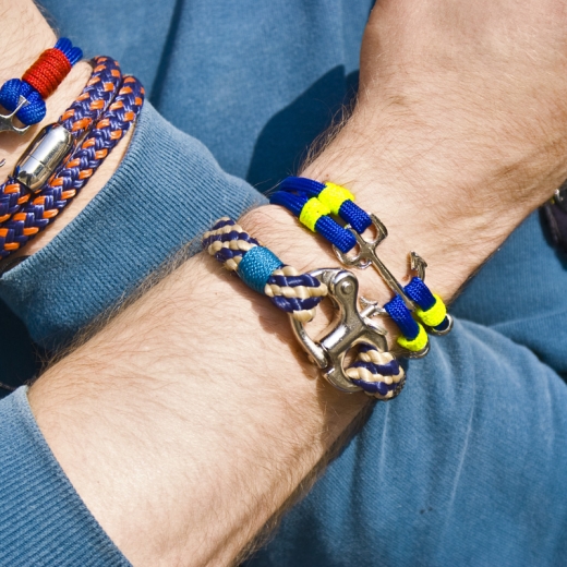 Clipper - hand-rigged sailcloth bracelet, broadband blue beige